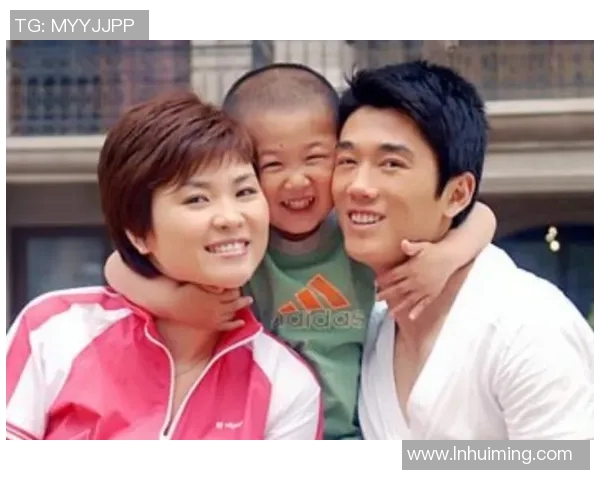 田震男友足球明星身份揭秘引发网友热议与关注 田震男友足球明星身份揭秘引发网友热议与关注