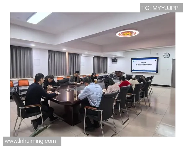 深圳足球队在钻石联赛中的意识表现分析与未来展望 深圳足球队在钻石联赛中的意识表现分析与未来展望